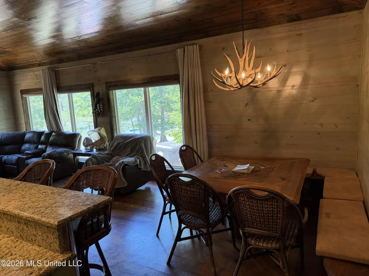 1723 Shoemake Road property photo 2