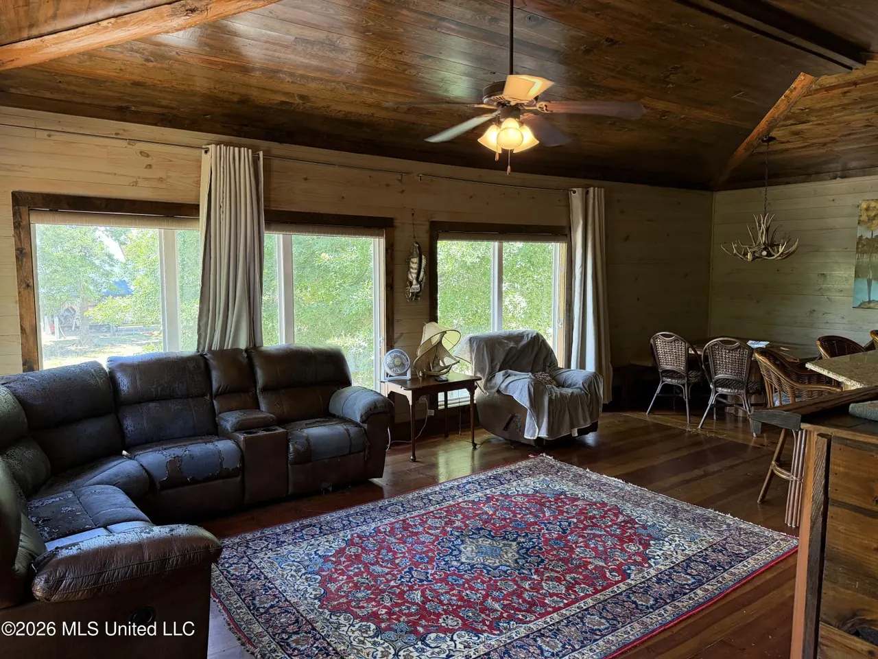 1723 Shoemake Road property photo 9