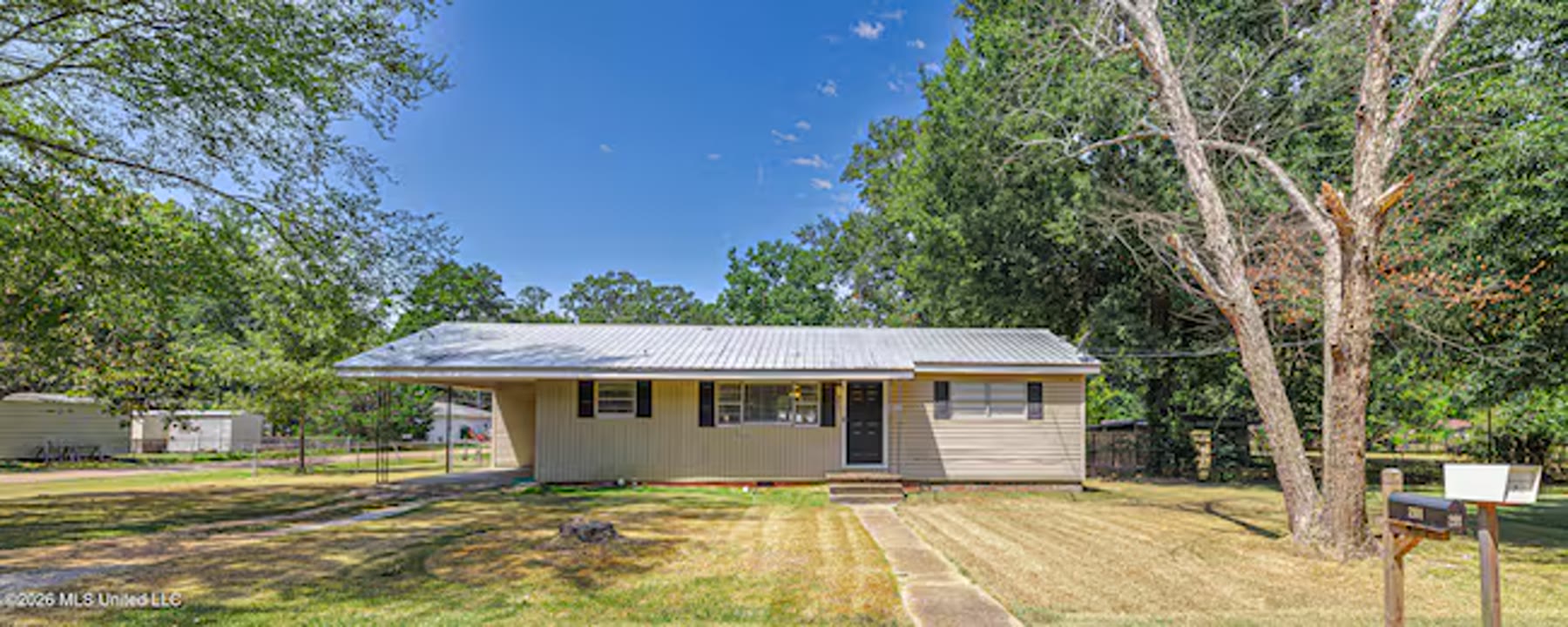 201 Donna Circle home in Richland, Mississippi