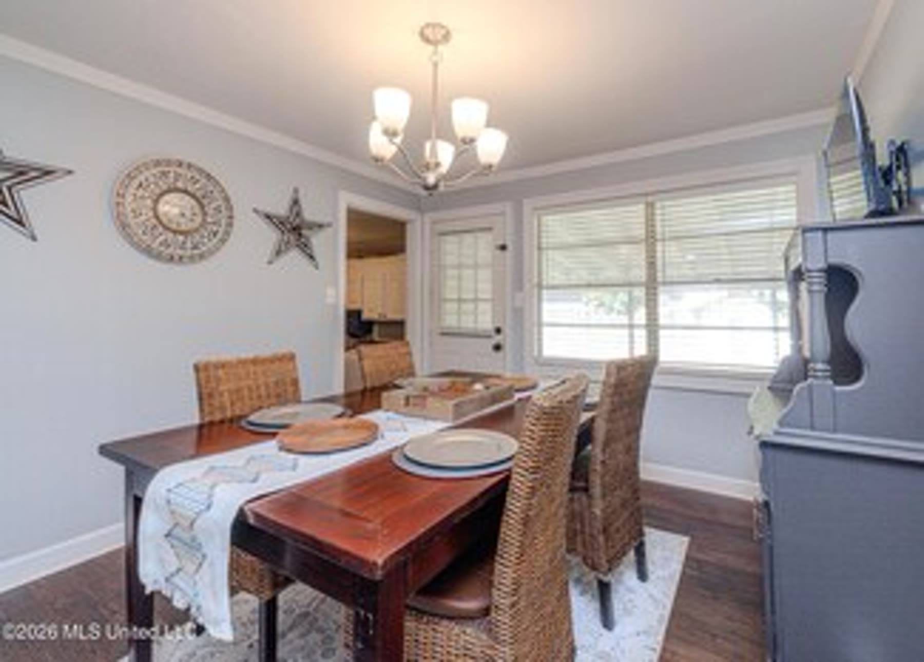 201 Donna Circle property photo 6