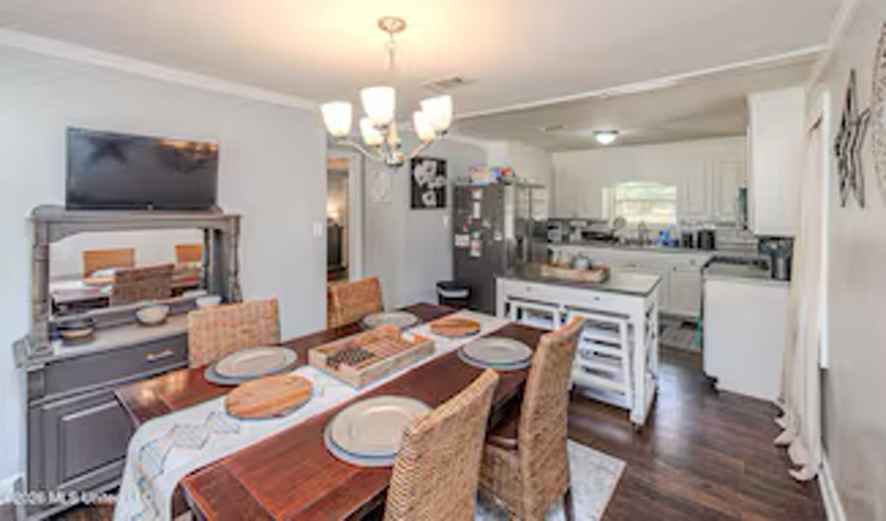 201 Donna Circle property photo 7
