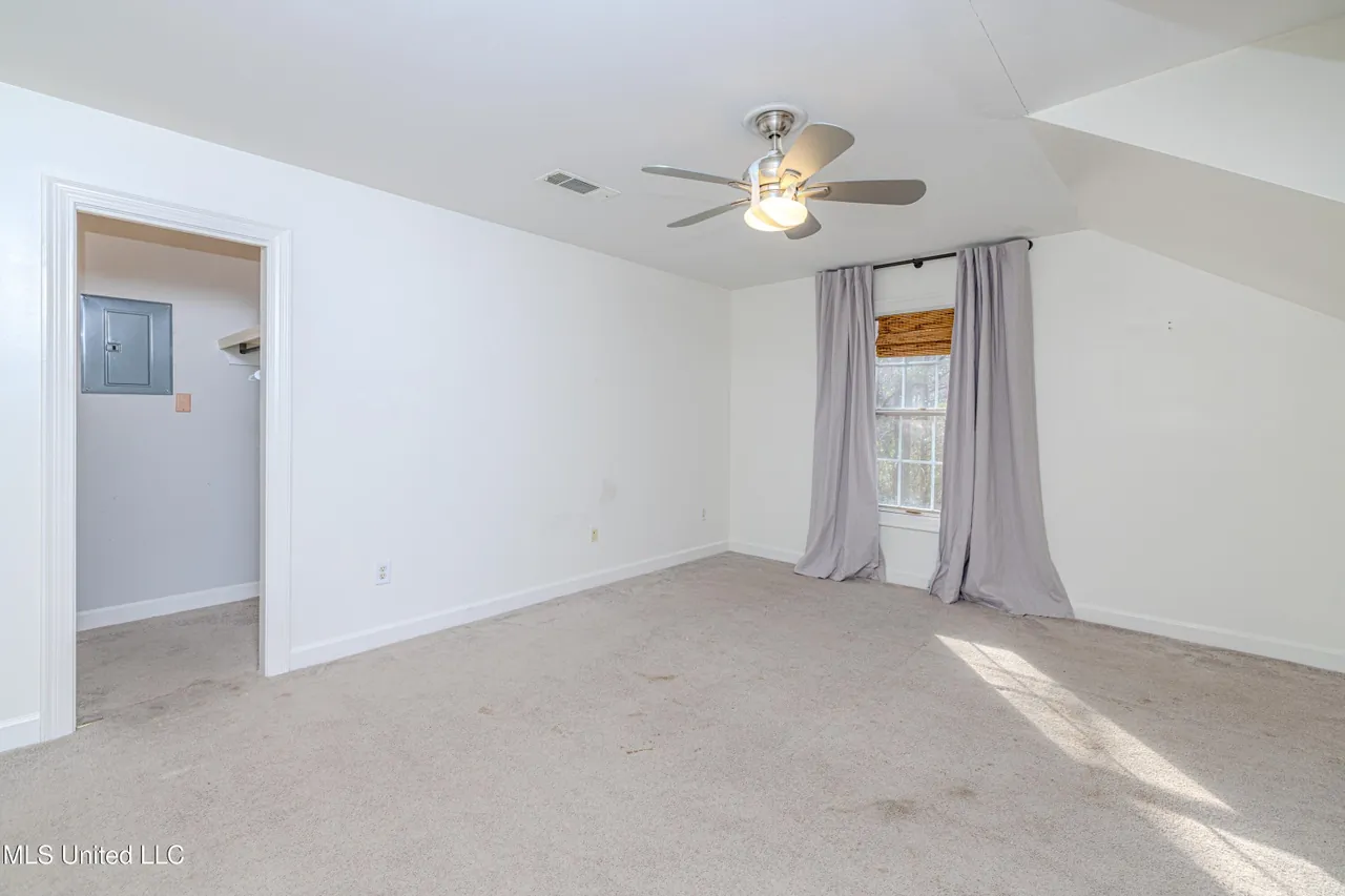 1990 Petit Bois St N, Jackson, Mississippi property photo 48